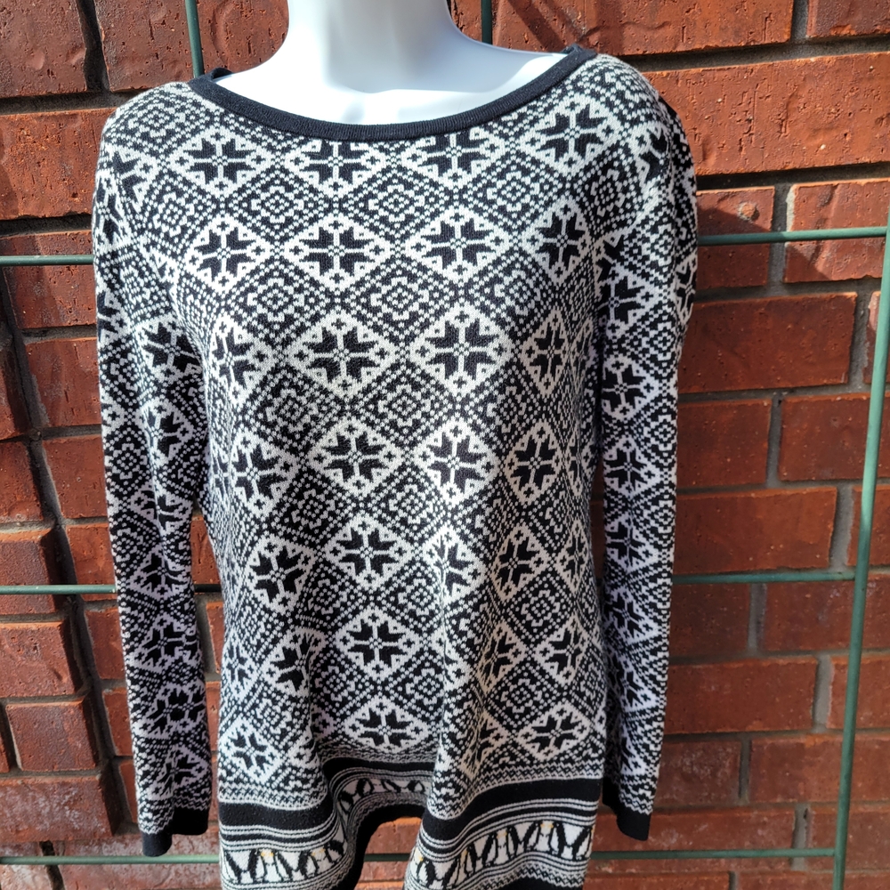 Karen Scott Monochrome Knit Sweater